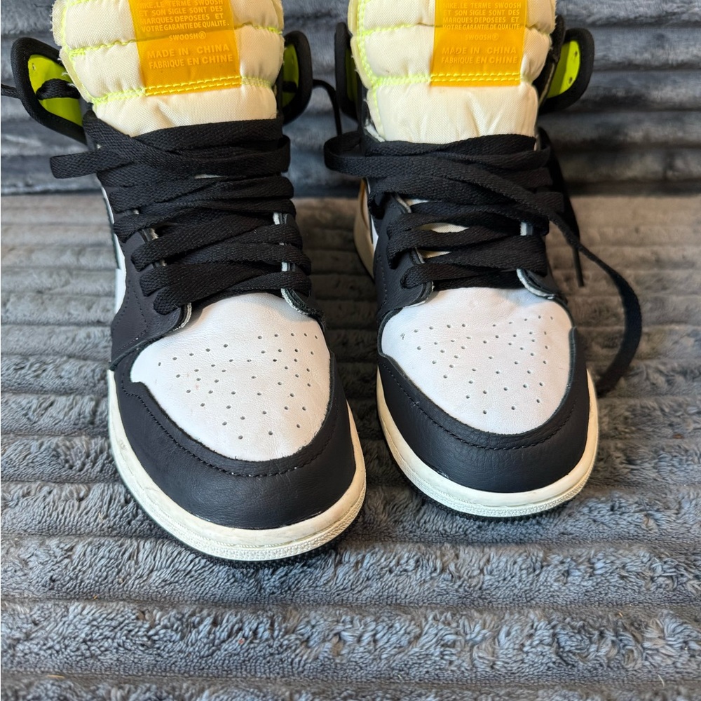 Nike Air Jordan 1 High - White, Black, Yellow, Neon Green - Picture 2 of 7